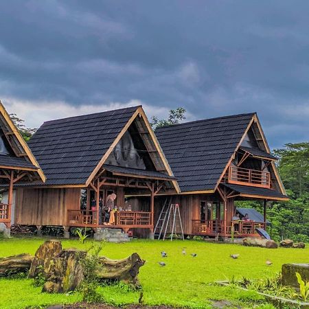 Cottage Saung Suluh Baturraden Exterior photo